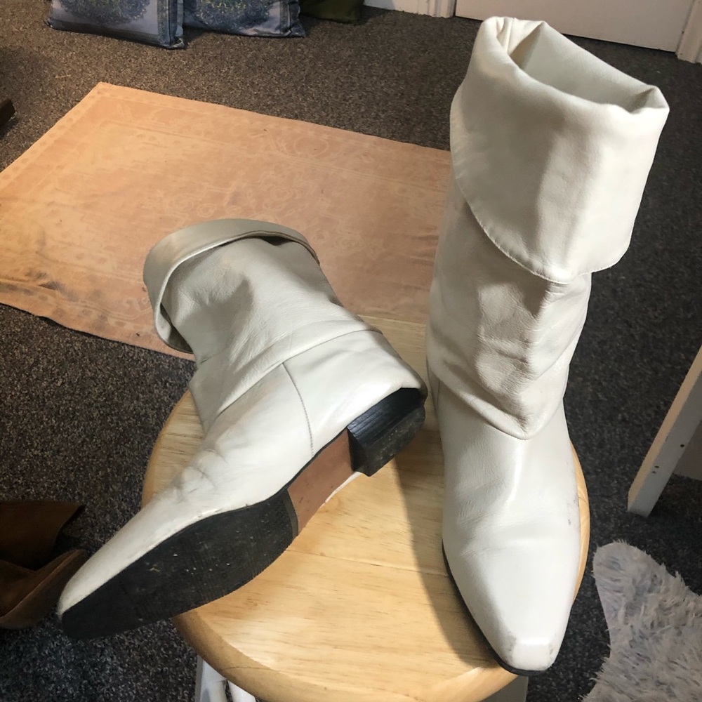 Vintage leather white boots.
